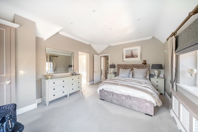 Images for Redwing Gardens, West Byfleet, Surrey