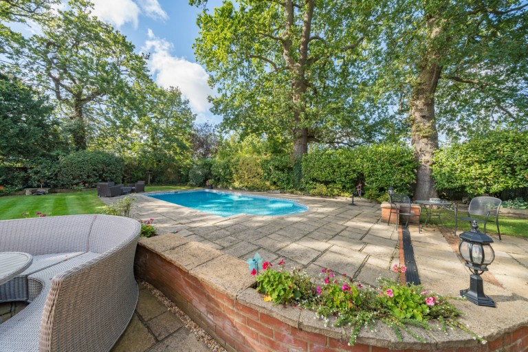 Images for Redwing Gardens, West Byfleet, Surrey