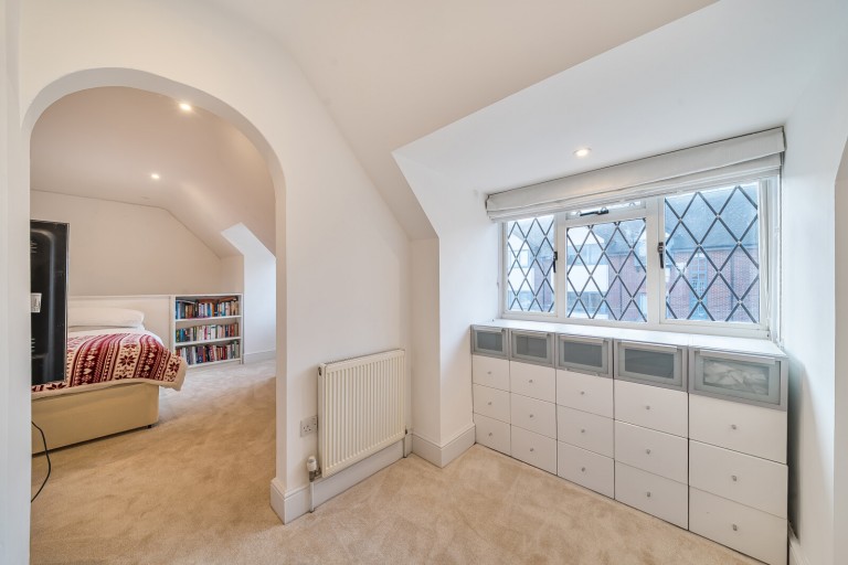 Images for Lavender Park Road, West Byfleet, Surrey