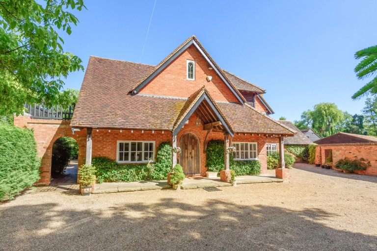 Images for Warren Lane, Pyrford, GU22