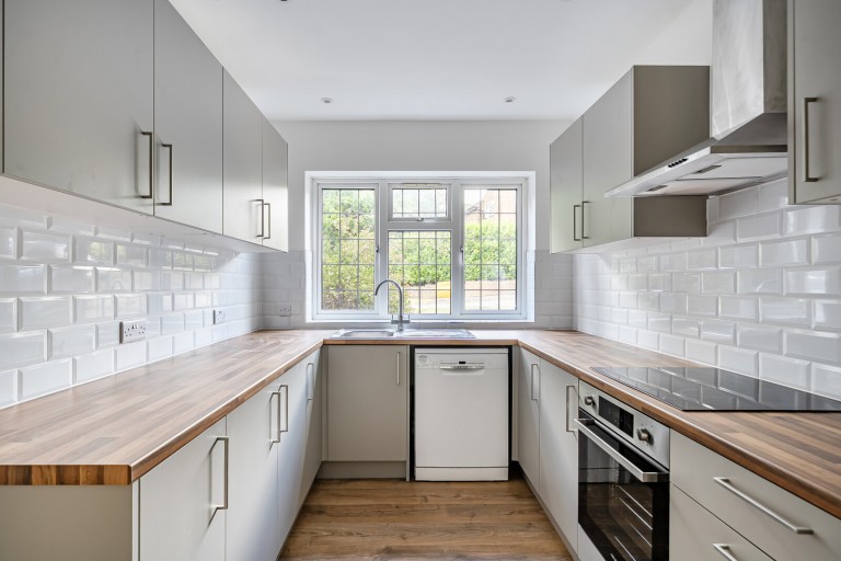 Images for Broomcroft Close, Pyrford, Surrey