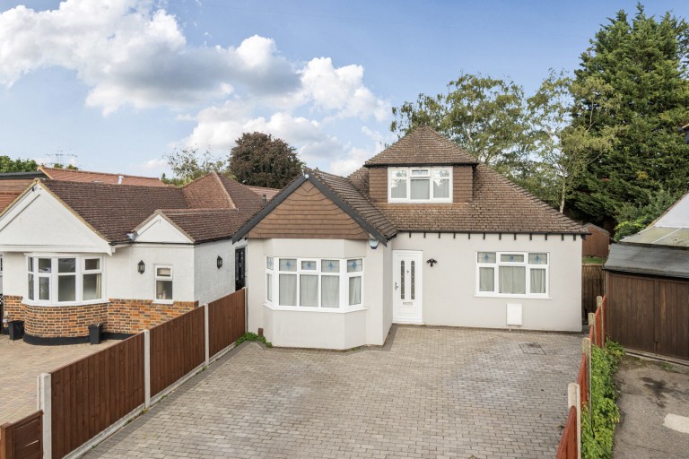 Images for Hollies Avenue, West Byfleet, Surrey