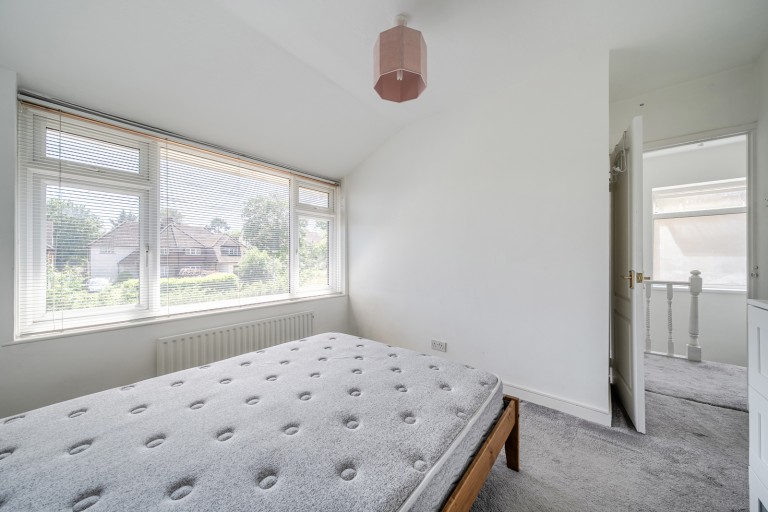 Images for Engliff Lane, Pyrford, Surrey