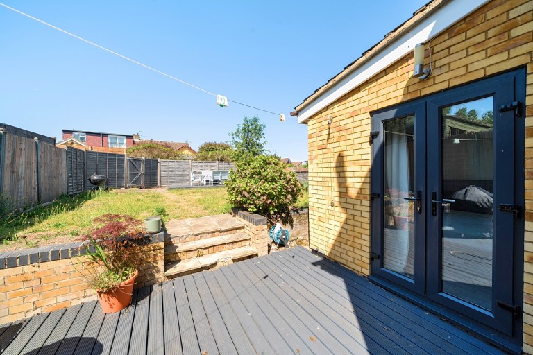 Images for Engliff Lane, Pyrford, Surrey