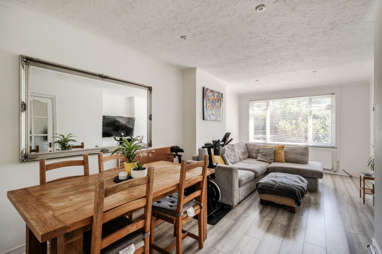 Images for Engliff Lane, Pyrford, Surrey