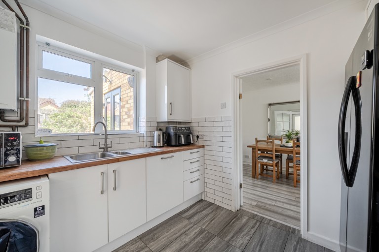 Images for Engliff Lane, Pyrford, Surrey