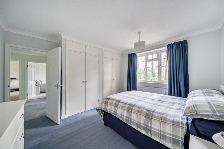 Images for Dean Close, Pyrford, Surrey