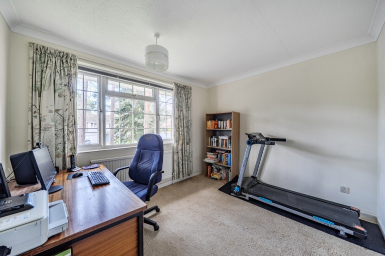 Images for Dean Close, Pyrford, Surrey