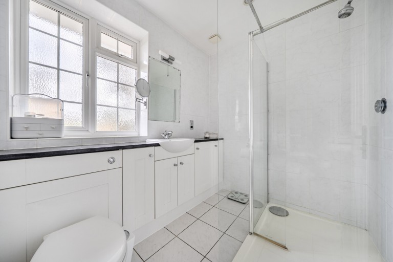 Images for Dean Close, Pyrford, Surrey