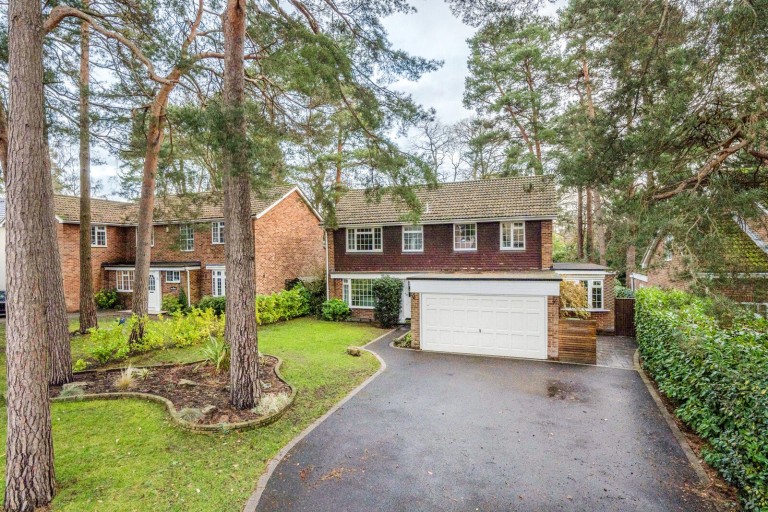 Images for Dean Close, Pyrford, Surrey