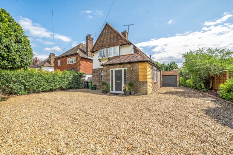 Click the photo for more details of High Road, Byfleet, Surrey