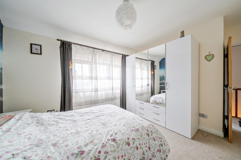 Images for Cornwall Avenue, Byfleet, Surrey
