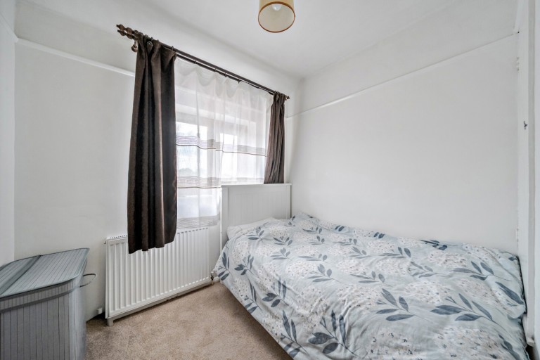 Images for Cornwall Avenue, Byfleet, Surrey