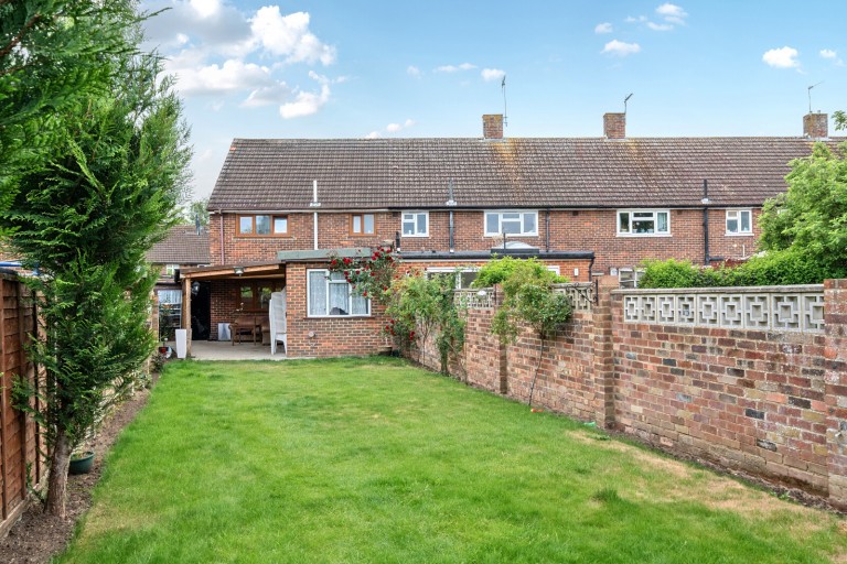 Images for Cornwall Avenue, Byfleet, Surrey
