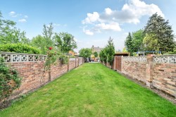Images for Cornwall Avenue, Byfleet, Surrey
