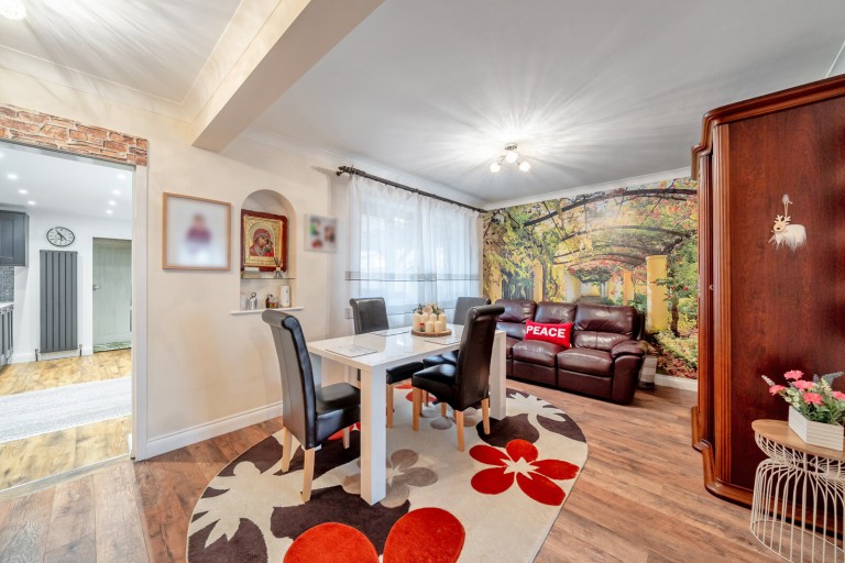 Images for Cornwall Avenue, Byfleet, Surrey