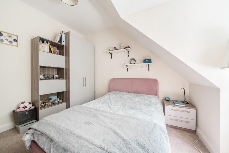 Images for York Close, Byfleet, Surrey