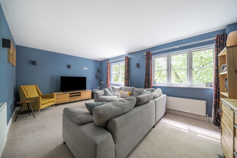Images for York Close, Byfleet, Surrey