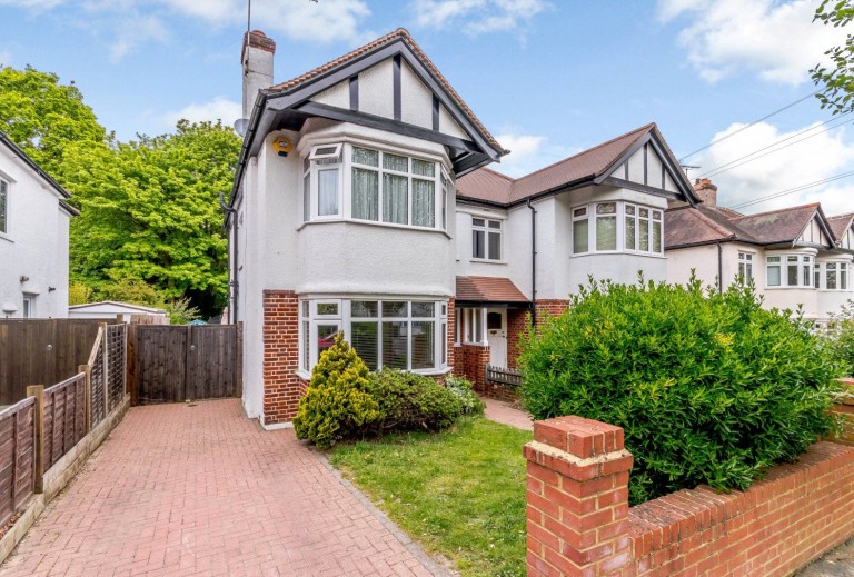 Images for Woodlands Avenue, West Byfleet, Surrey