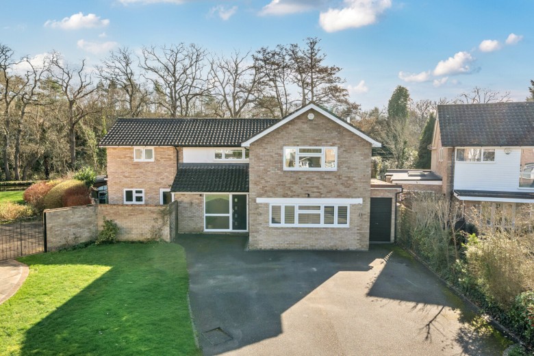 Click the photo for more details of Gorselands Close, West Byfleet, Surrey