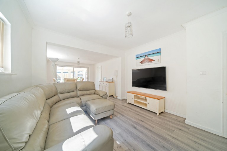 Images for Linden Close, New Haw, Surrey