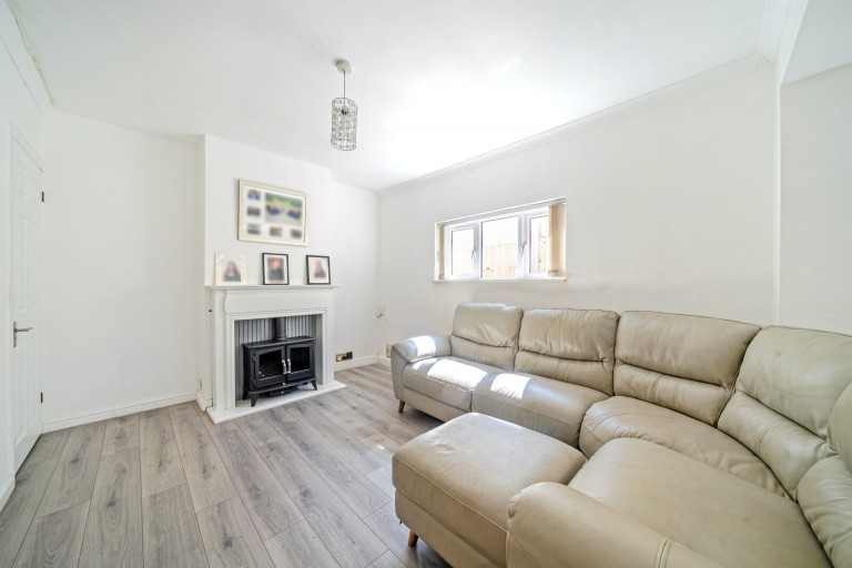 Images for Linden Close, New Haw, Surrey