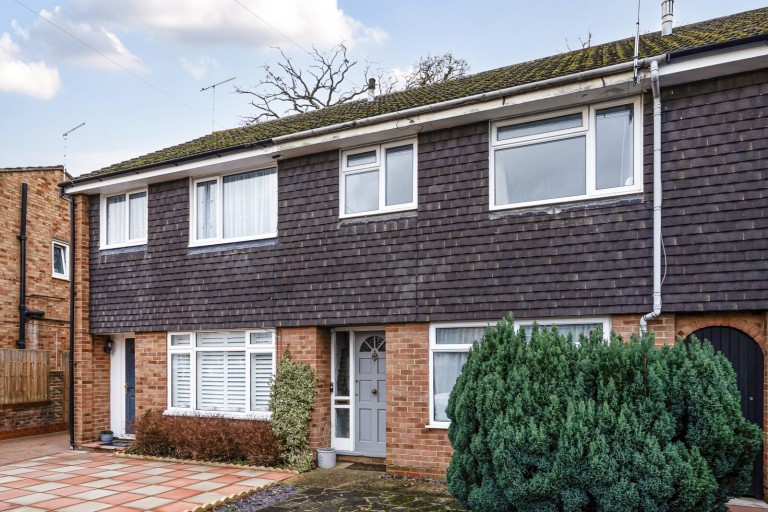 Images for Birchwood Drive, West Byfleet, Surrey
