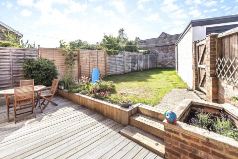 Click the photo for more details of Station Road, West Byfleet, KT14