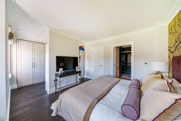 Images for Broadoaks Park Road, West Byfleet, Surrey