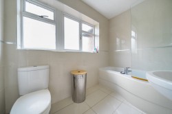 Images for Hamilton Avenue, Pyrford, Surrey