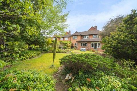 Click the photo for more details of Hamilton Avenue, Pyrford, GU22