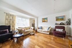 Images for Hamilton Avenue, Pyrford, Surrey