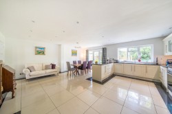 Images for Hamilton Avenue, Pyrford, GU22