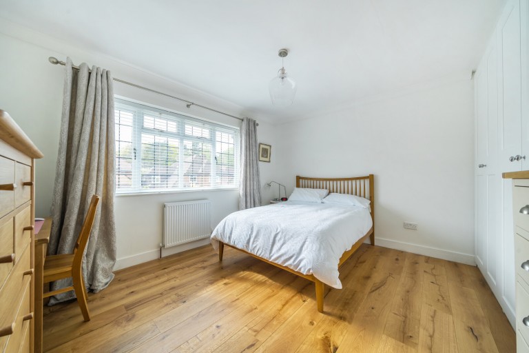 Images for Hamilton Avenue, Pyrford, Surrey