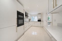 Images for Loxley Close, Byfleet, Surrey