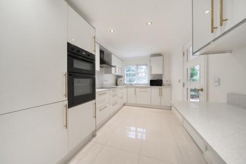 Click the photo for more details of Loxley Close, Byfleet, Surrey