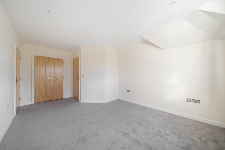 Images for Old Woking Road, West Byfleet, Surrey