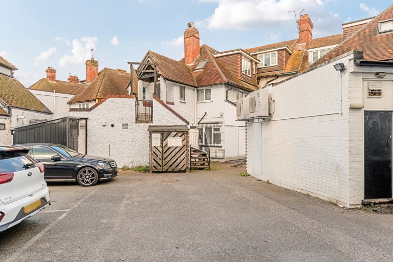 Images for Old Woking Road, West Byfleet, Surrey