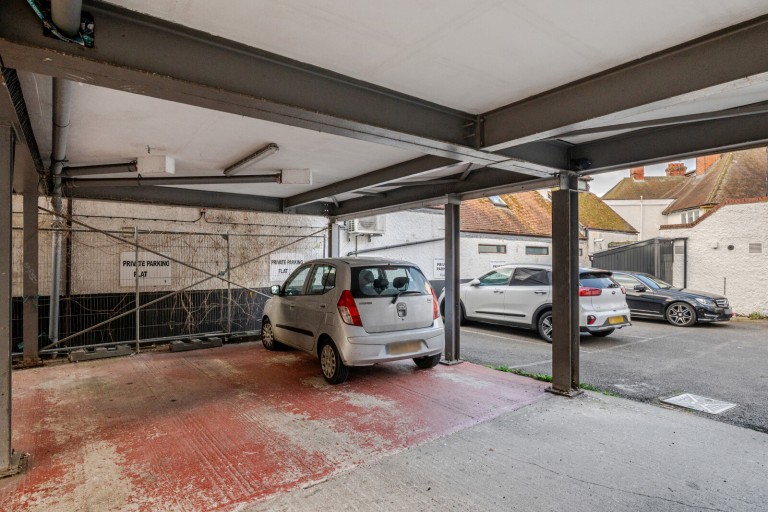 Images for Old Woking Road, West Byfleet, Surrey