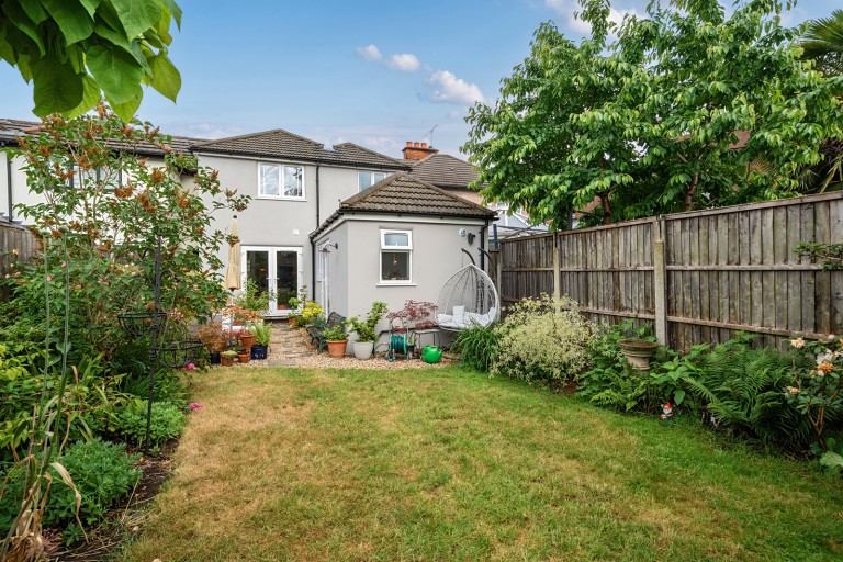 Images for Petersham Avenue, Byfleet, Surrey