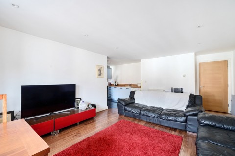 Click the photo for more details of Station Road, West Byfleet, Surrey