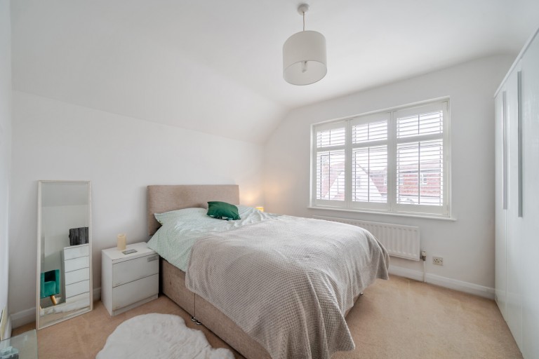 Images for Circle Gardens, Byfleet, Surrey