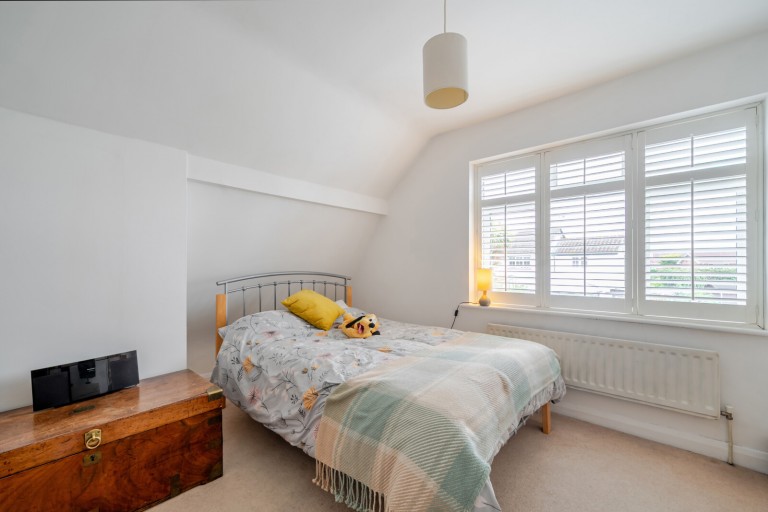 Images for Circle Gardens, Byfleet, Surrey