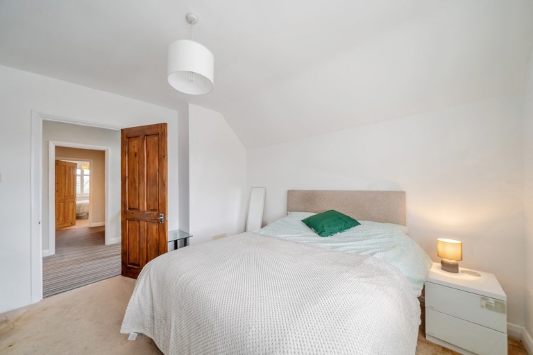 Images for Circle Gardens, Byfleet, Surrey