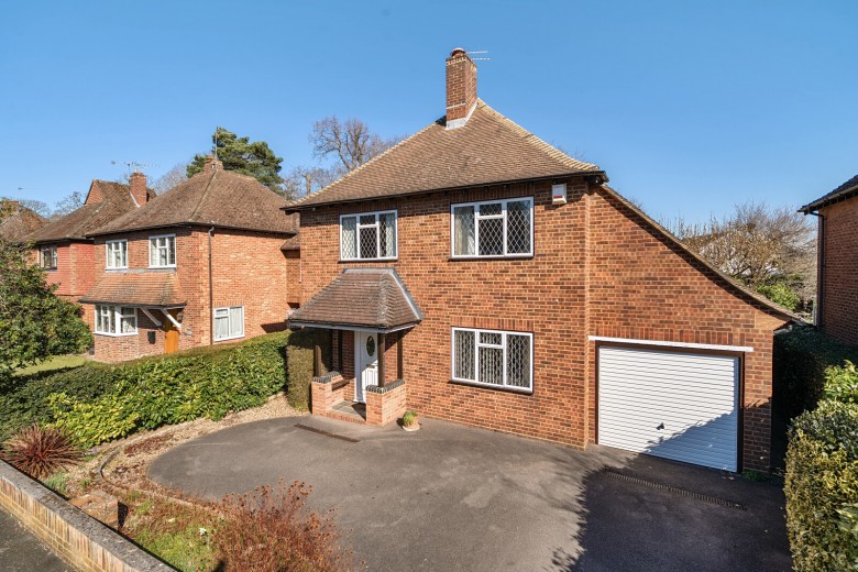 Click the photo for more details of Weston Way, Pyrford, GU22