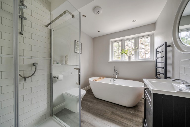 Images for Norfolk Farm Road, Pyrford, Surrey