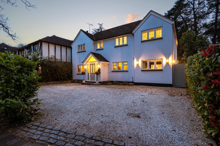 Images for Norfolk Farm Road, Pyrford, Surrey
