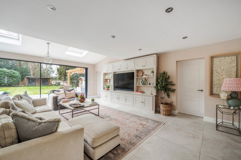 Images for Norfolk Farm Road, Pyrford, Surrey