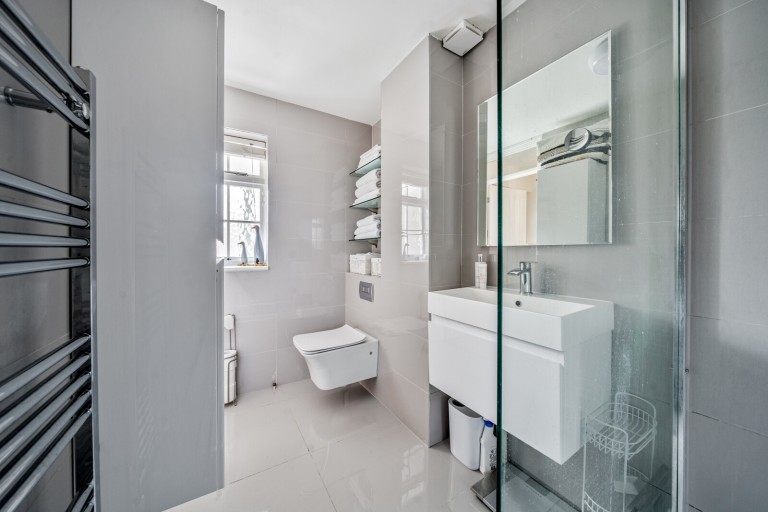 Images for Berkeley Gardens, West Byfleet, Surrey