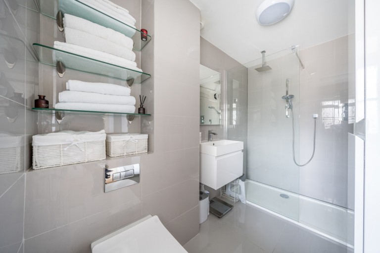 Images for Berkeley Gardens, West Byfleet, Surrey